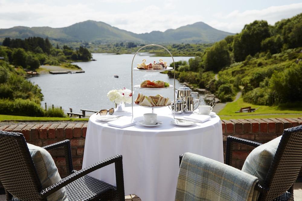 Sneem Hotel Екстер'єр фото