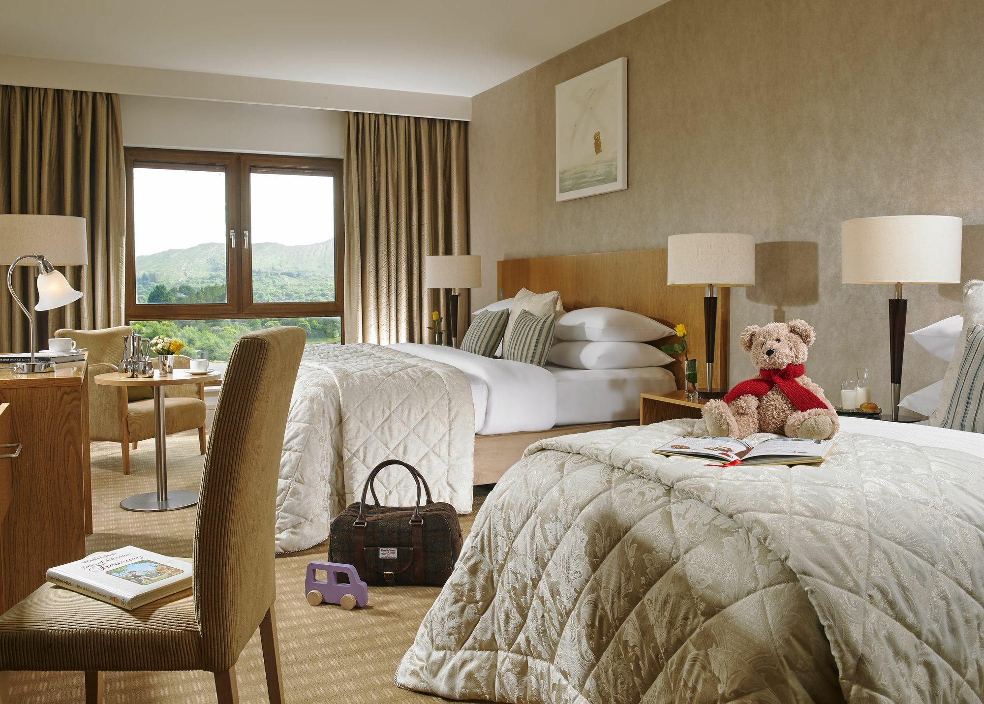 Sneem Hotel Екстер'єр фото